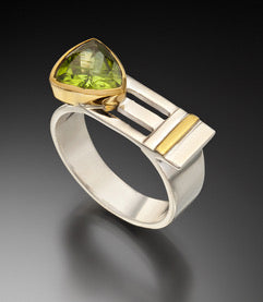 Crescent Ring - Peridot, silver and gold